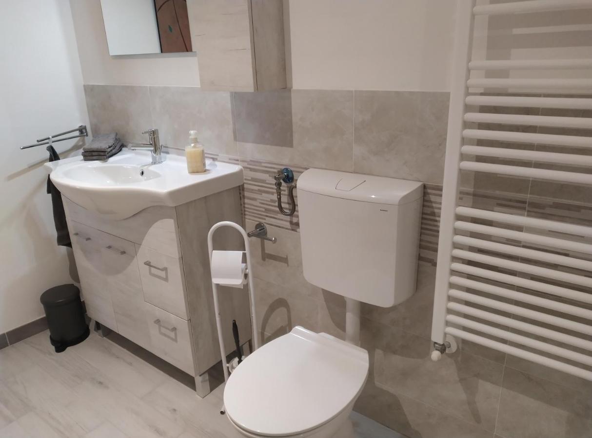 Casa Doris Lägenhet Montabone Exteriör bild
