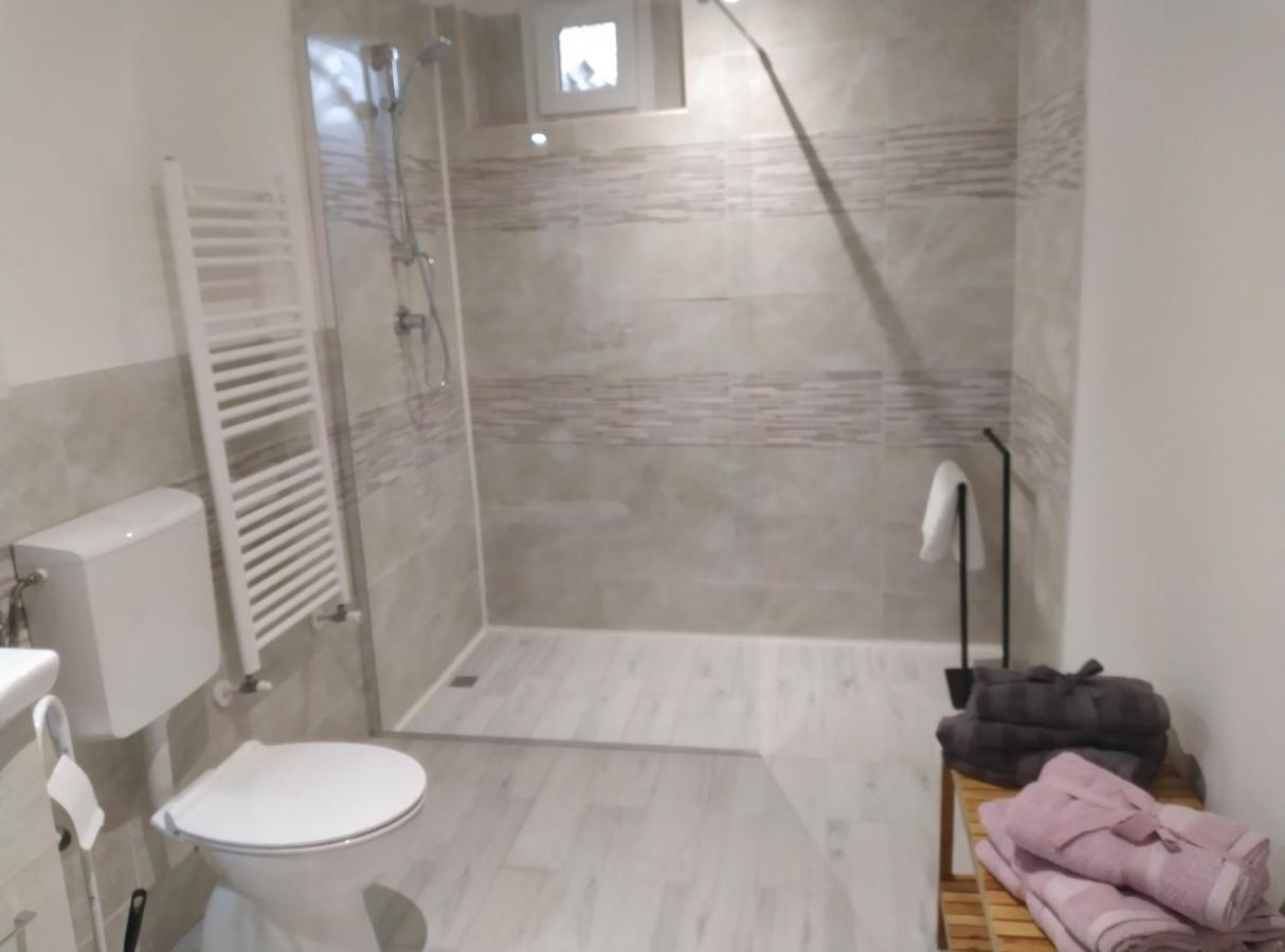 Casa Doris Lägenhet Montabone Exteriör bild
